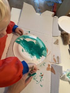 Weihnachtsdeko basteln mit Kleinkind - Weihnachtskranz